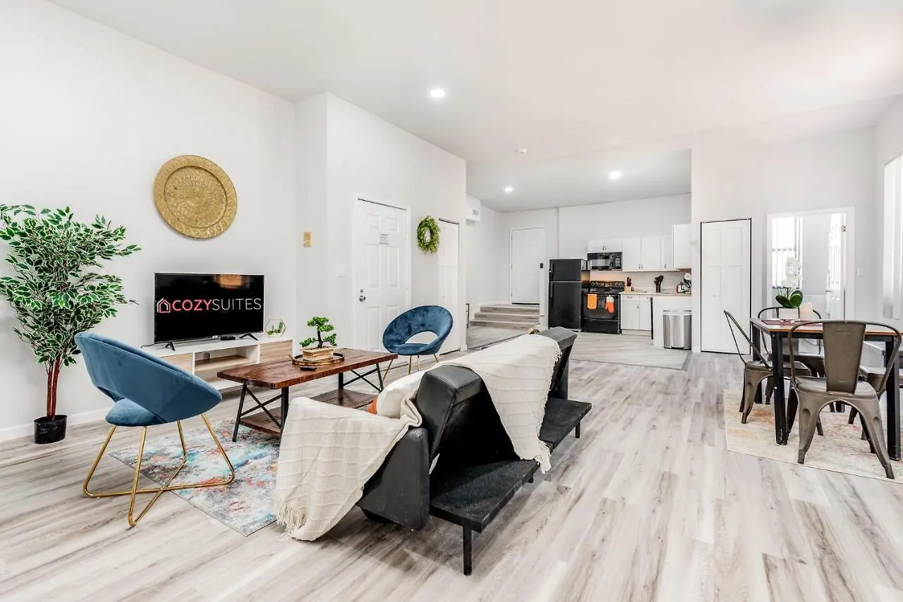 2Br Park Ave Townhome With Parking Cozysuites Saint Louis